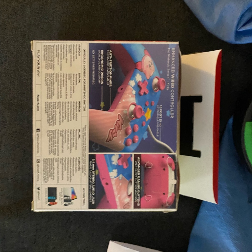 Nintendo switch Kirby controller - Picture 2 of 3